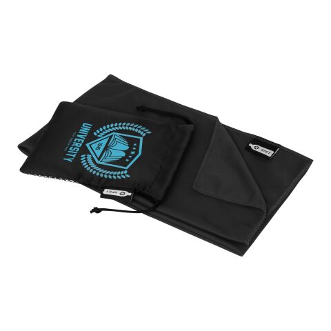 Raquel cooling towel made from recycled PET