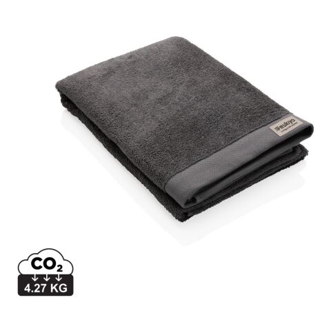 Ukiyo Sakura AWARE™ 500 gsm bath towel 70 x 140cm