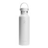 Hydro Flask Standard Mouth 621 ml insulated stainless steel water bottle with straw cap White
