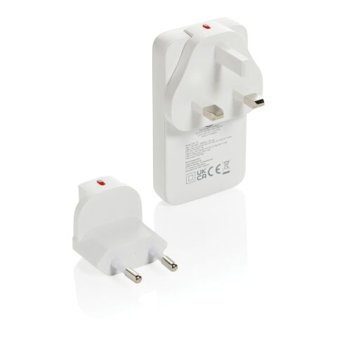Fluxo RCS 65W flat GAN charger with universal connectors White