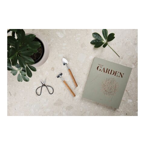 VINGA Story of garden green | No Branding