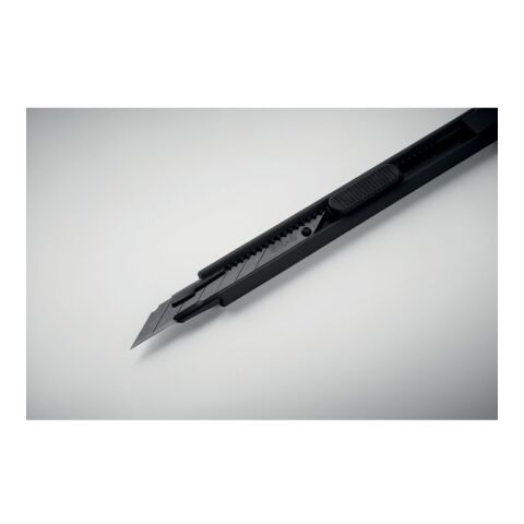 Small retractable knife black | No Branding | not available | not available | not available