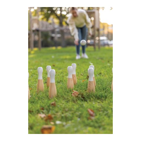 Wooden skittles set brown | No Branding | not available | not available