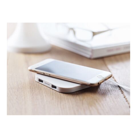 Wireless charging pad 5W white | No Branding | not available | not available | not available